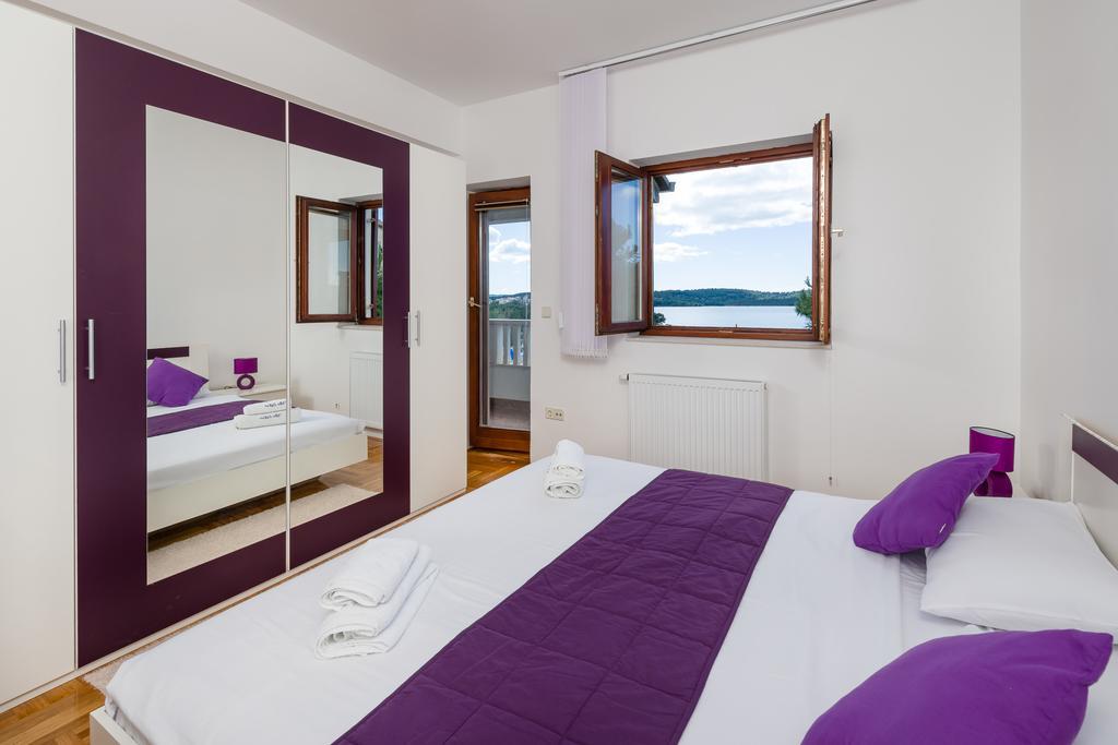Apartments Villa Luxor Trogir Buitenkant foto