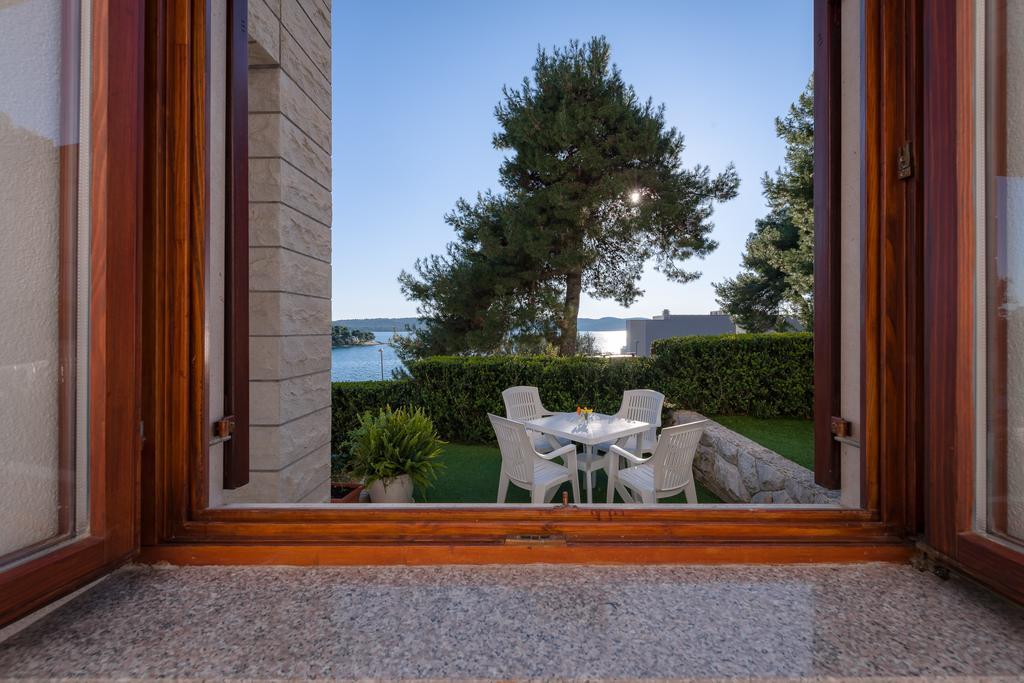 Apartments Villa Luxor Trogir Buitenkant foto