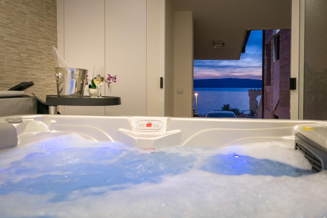 Apartments Villa Luxor Trogir Buitenkant foto